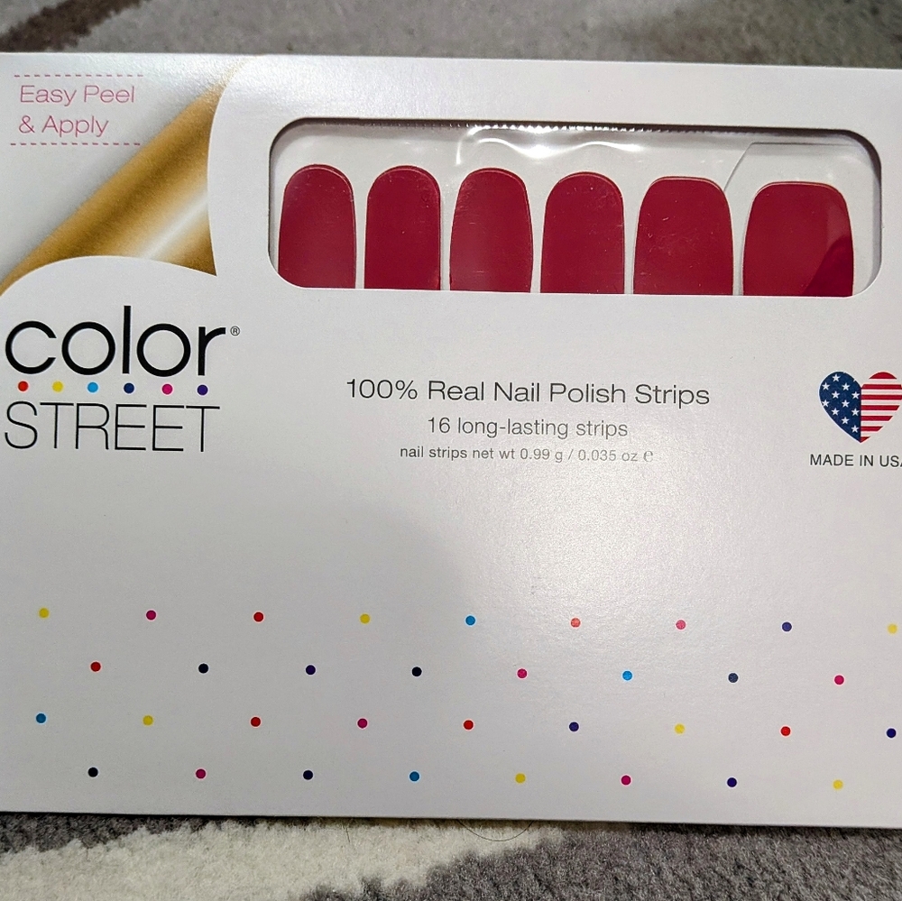 Color Street Bold Red Nail Strips -Munich Mulberry